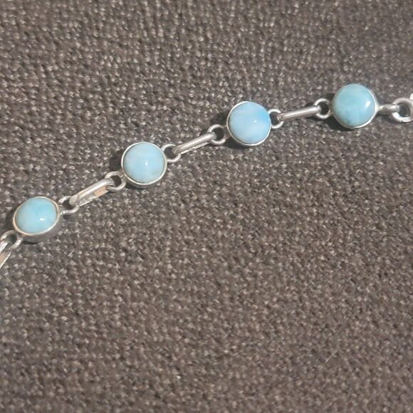 Natural Larimar necklace in 925 Sterling Silver 18" w/ 22 D.R. Larimar gemstones - Picture 3 of 16